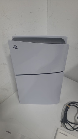 SONY PS5 SLIM DIGITAL SURUM OYUN KONSOLU I(OUTLET)